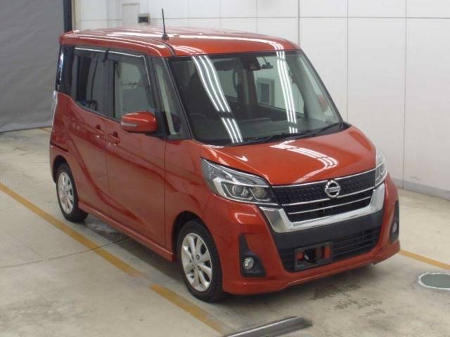 3069 NISSAN DAYZ ROOX B21A 2018 г. (NAA Osaka)